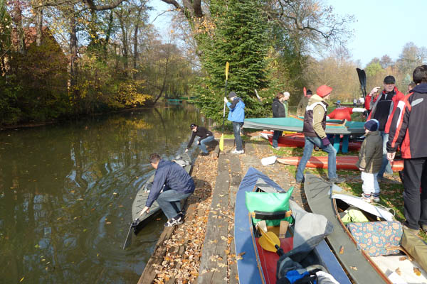 abpaddeln-bootshaus-2011_011
